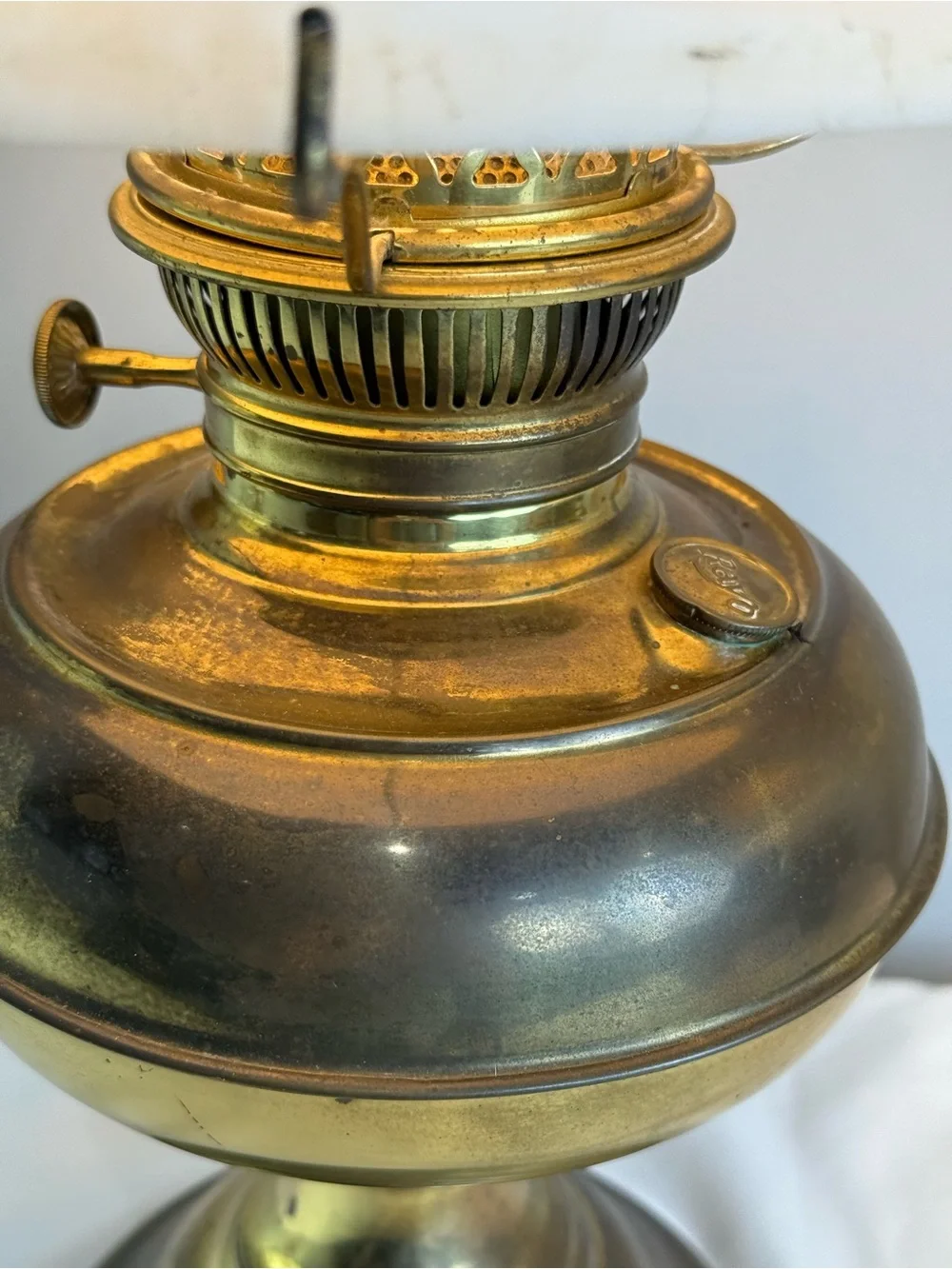 Rayo Vintage Brass Electrified Lamp With Leaves Print Pattern On Globe 19”x11”